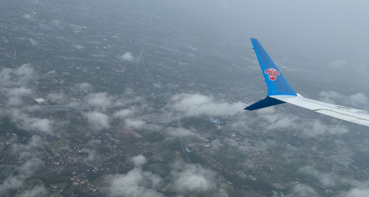 Ethan Lee with USA client to Viet Nam Resilient Flooring Factory Vist