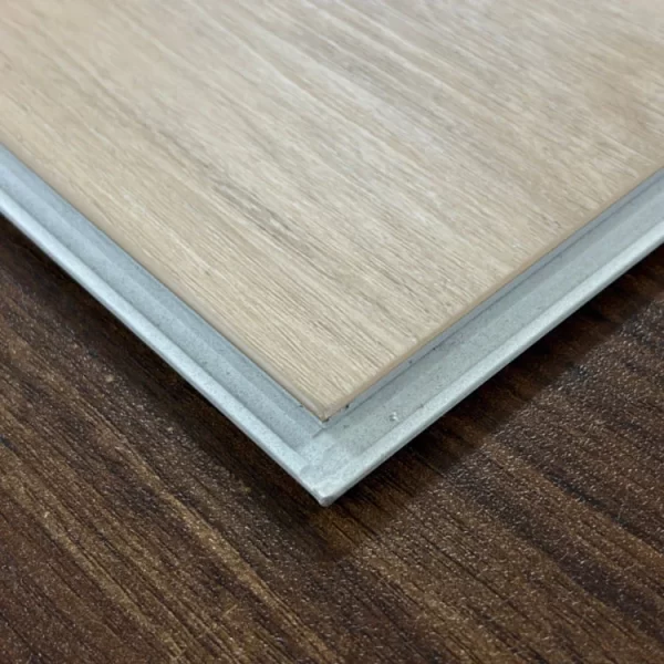 20% Lighter L-SPC Plank Flooring with Foaming Technology