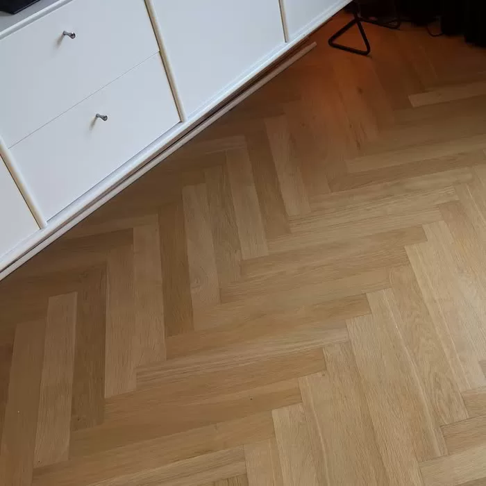 Flooring for modern office with narrow planks